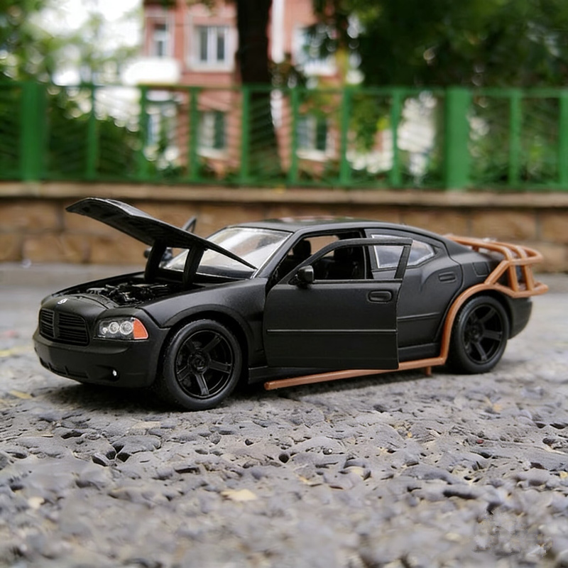 Model Kit Dodge Charger - 1:24 2006 Dodge Charger Alloy Sports