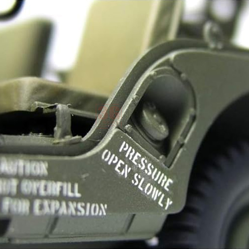 AFV Club plastic assembly mode - Model Kit Weapons review and price