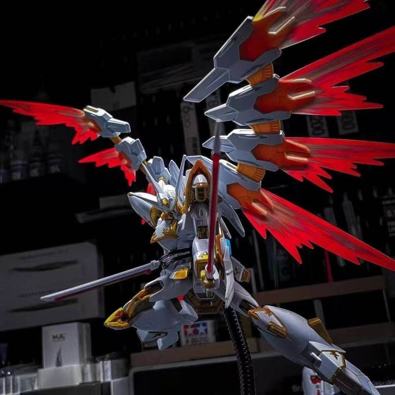 HG 1/144 Seed Freedom Black Kn - Model Kit Barbatos review and price