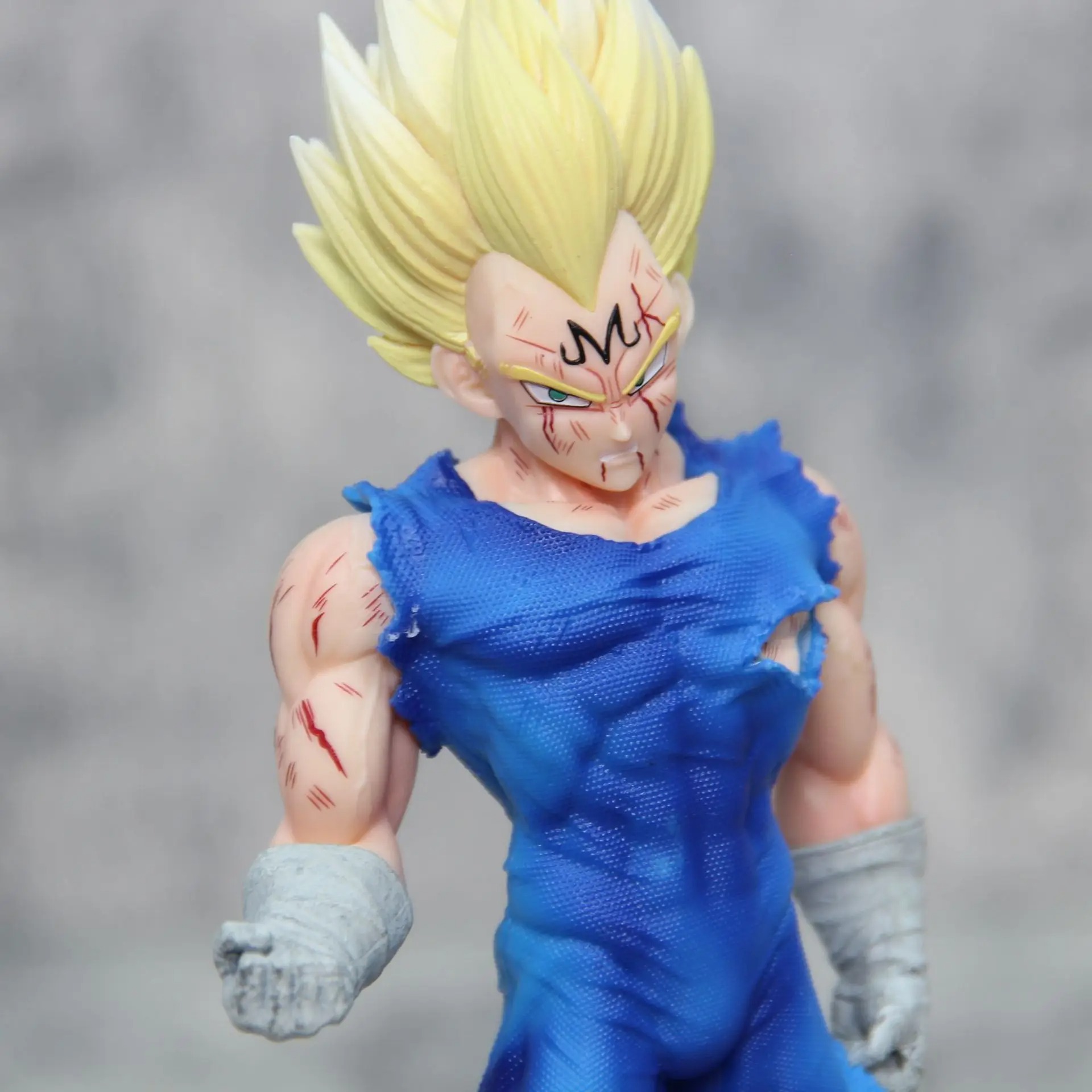 20cm Anime Dragon Ball Figure  - Model Kit Vegito review and price