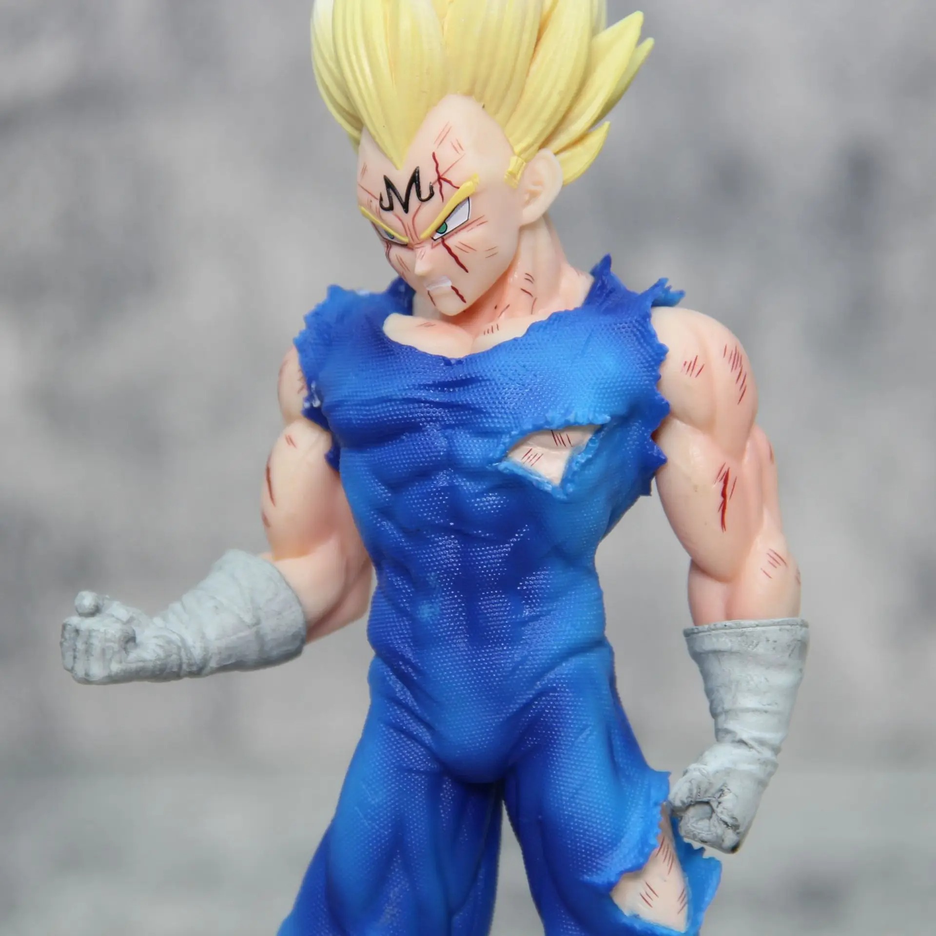 20cm Anime Dragon Ball Figure  - Model Kit Vegito review and price